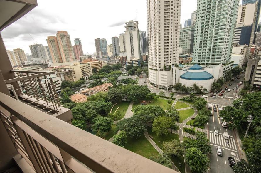 Kl Tower Makati By Ph Staycation