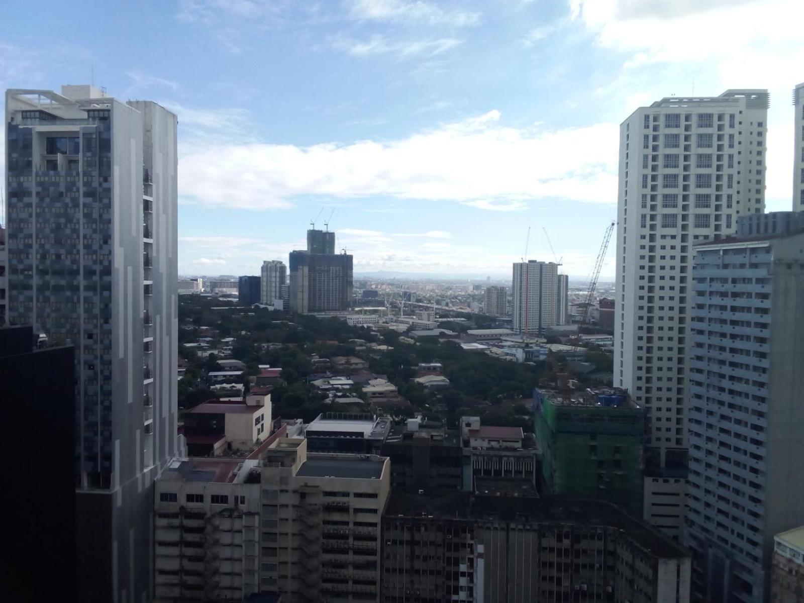 Apartment Kl Tower Makati By Ph Staycation *