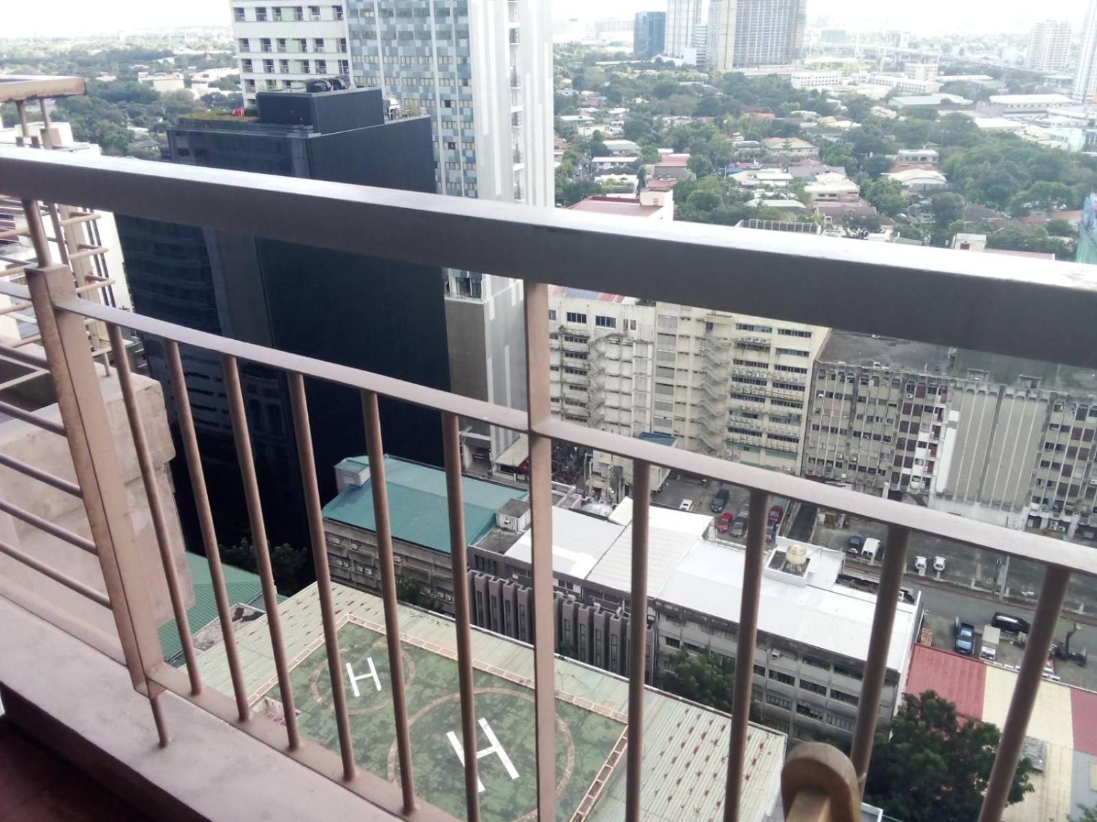 Apartment Kl Tower Makati By Ph Staycation Manila