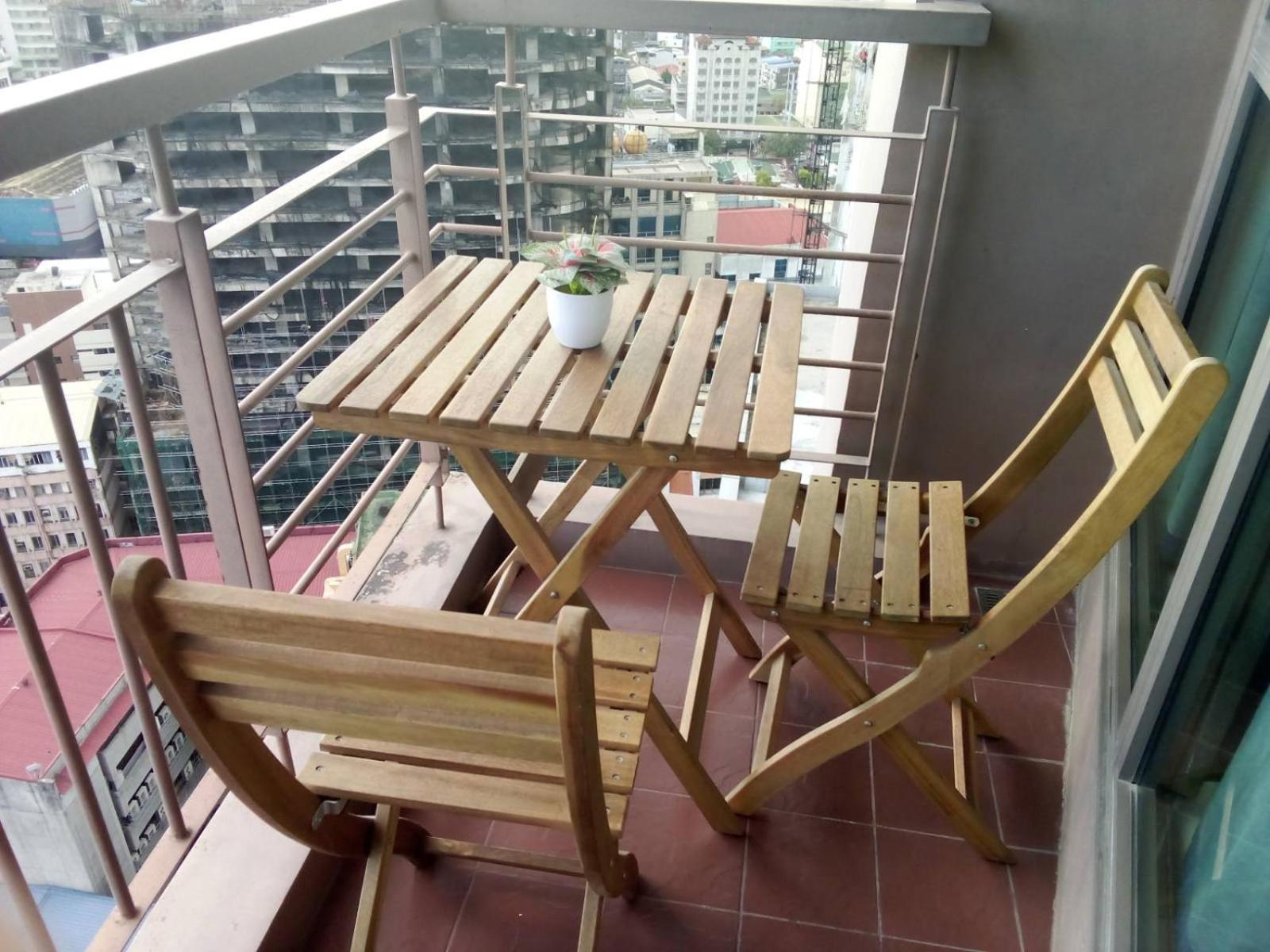 Apartment Kl Tower Makati By Ph Staycation *
